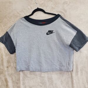 Nike cropped shirt